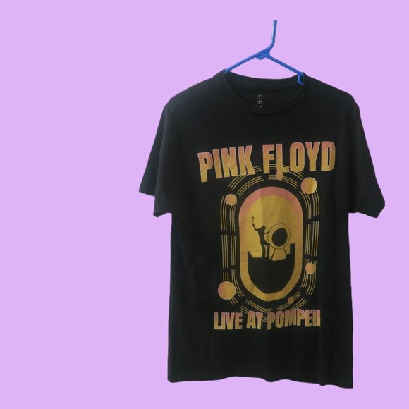 P Pink Floyd live at pompeii unisex band tee in black and orange size medium. - Picture 1 of 8